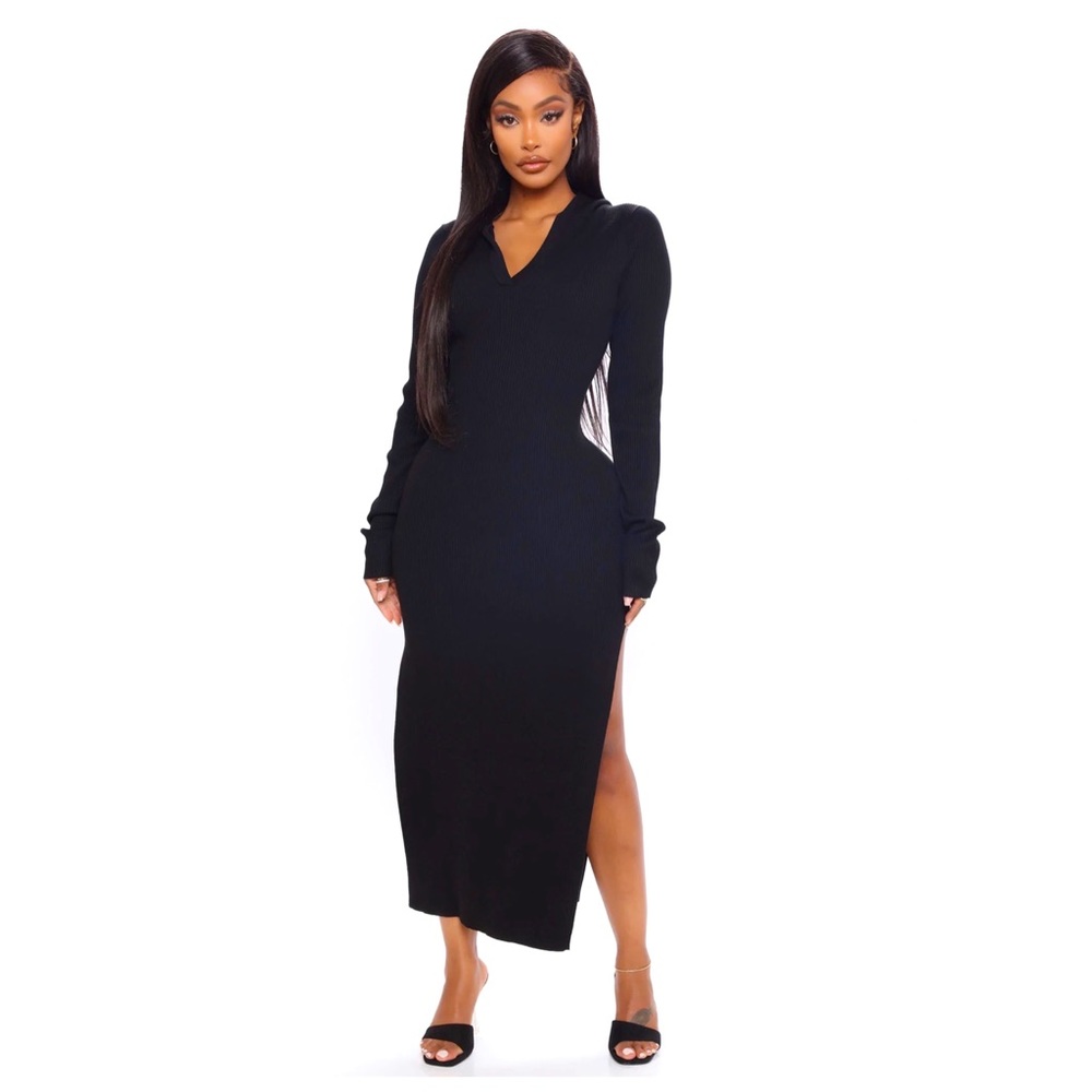 Hooded sweater maxi dress